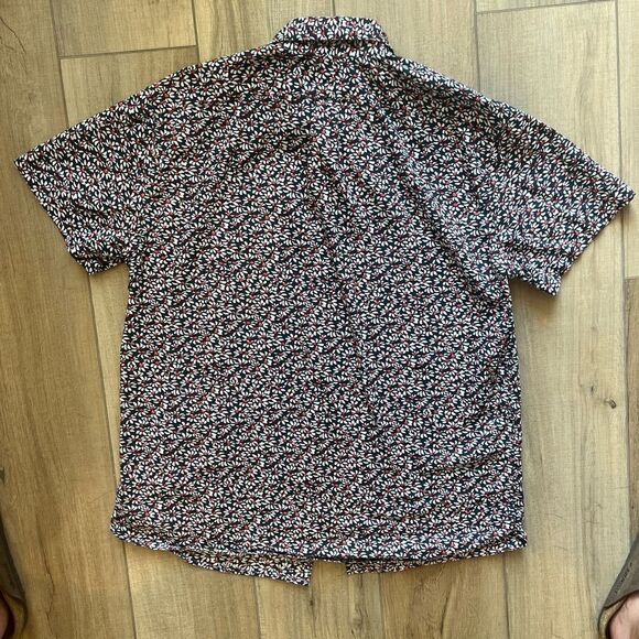 J. Crew classic short sleeve button shirt. Floral print. Size M - Picture 3 of 4